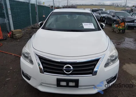 2015 Nissan Altima 2.5 Sv from USA, damaged, VIN 1N4AL3AP9FC421382